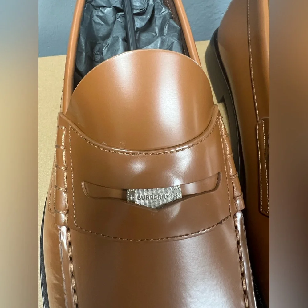 NIB- Burberry Tan Rupert’s coin Leather Loafers - Picture 8 of 12